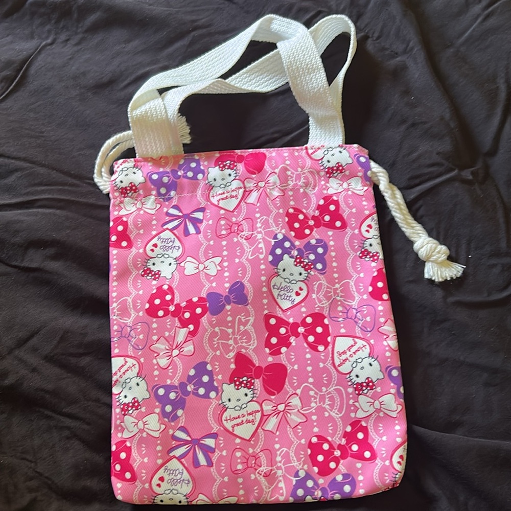 NEW Hello Kitty Drawstring Tote - Picture 2 of 3